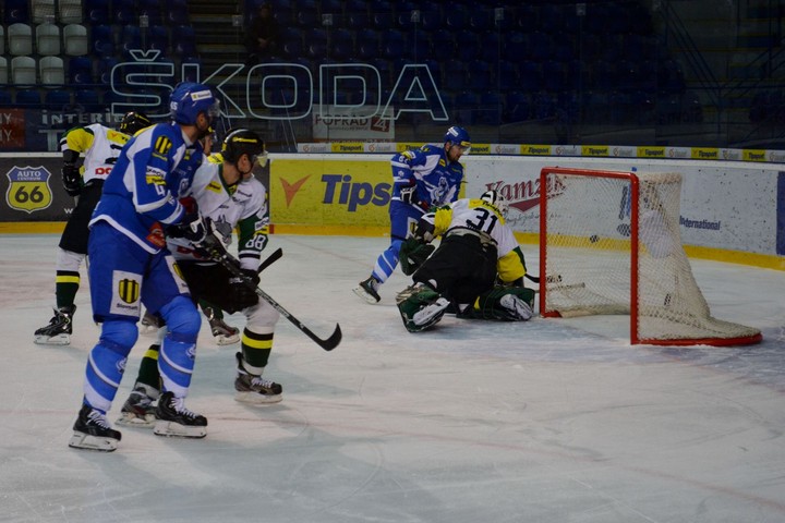 Poprad porazil Žilinu, je v play-off